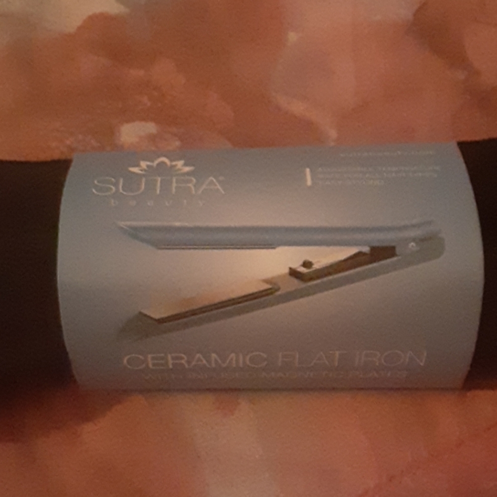 NIP-Sutra Beauty Ceramic 1 Inch Flat Iron-$16!